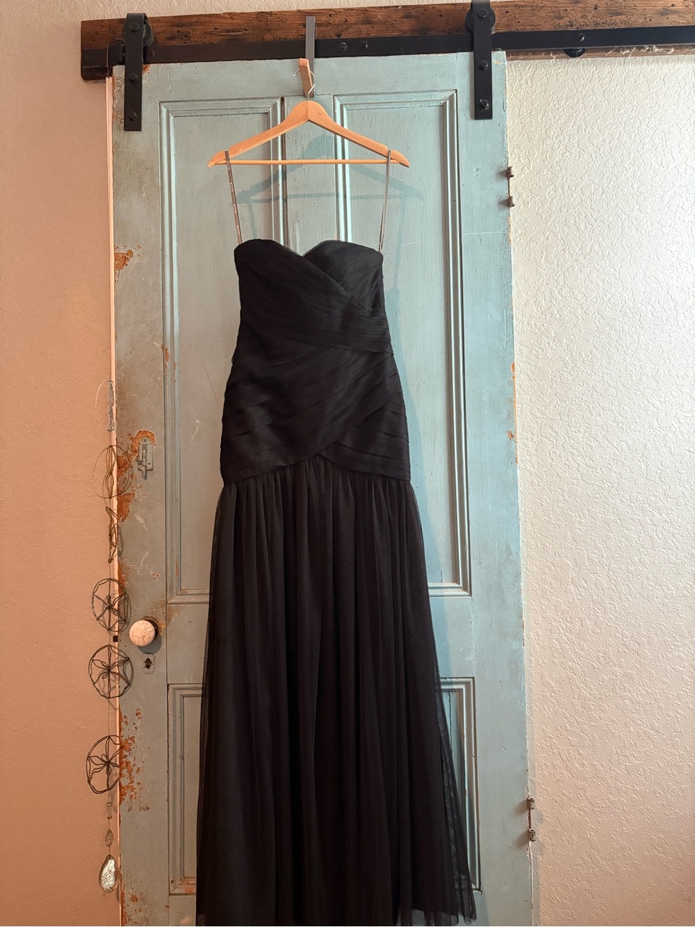 Vera Wang Black Strapless Chiffon Evening Gown “White Collection” Size 2
